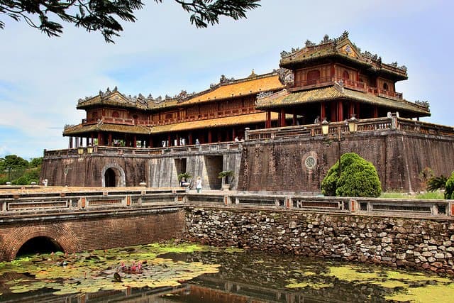 Huế