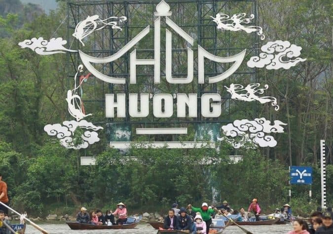 KHÁM PHÁ ĐẤT PHẬT “CHÙA HƯƠNG”